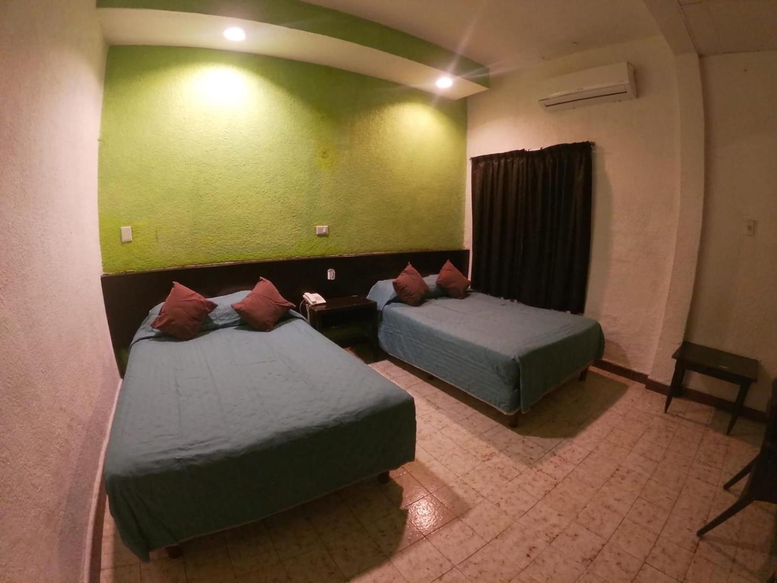 Hotel Y Restaurante Ritz De Tabasco فيلاهيرموسا المظهر الخارجي الصورة